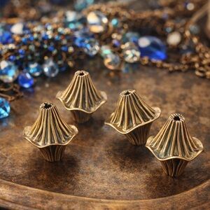 B121: Vtg Brass Fluted Bead, Jewelry Components, Bell Flower End Caps-set of 4